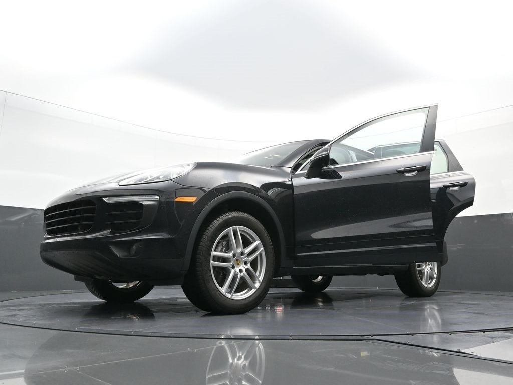 2016 Porsche Cayenne Base