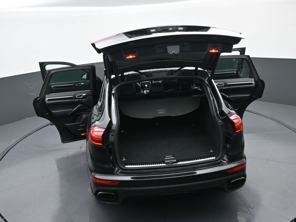 2016 Porsche Cayenne Base