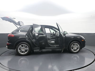 2016 Porsche Cayenne Base