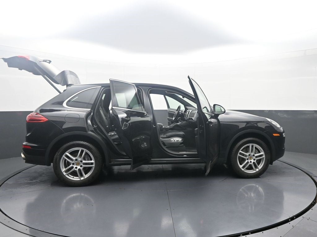 2016 Porsche Cayenne Base