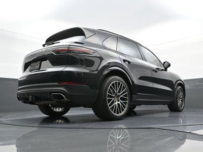 2023 Porsche Cayenne Base