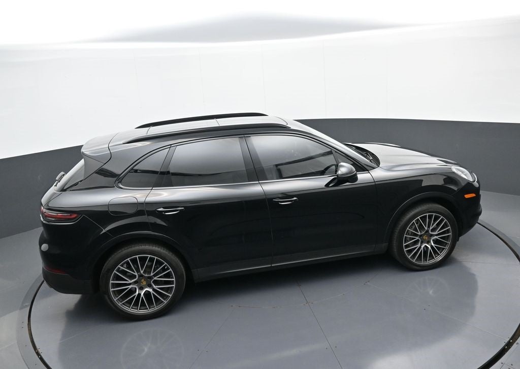 2023 Porsche Cayenne Base