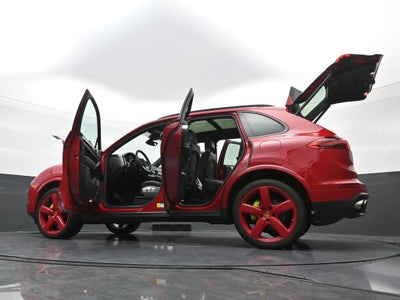 2018 Porsche Cayenne E-Hybrid S E-Hybrid