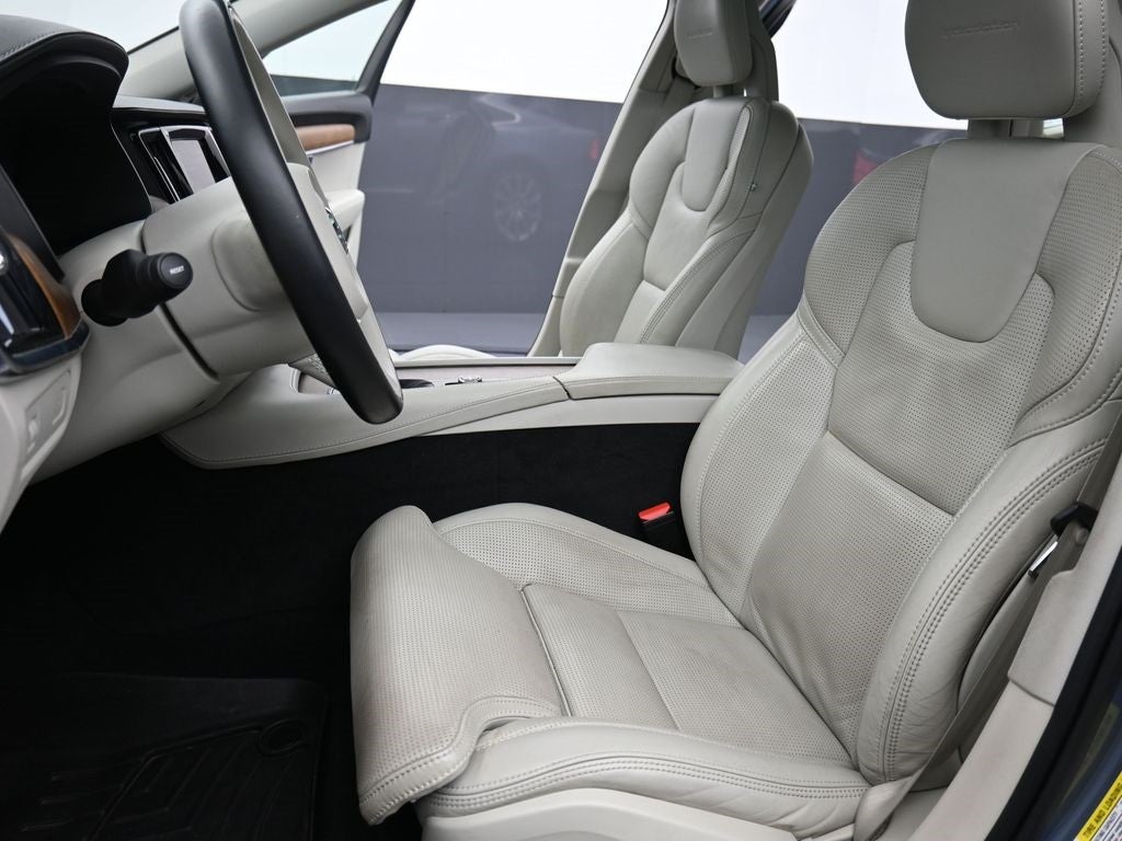 2017 Volvo S90 Inscription