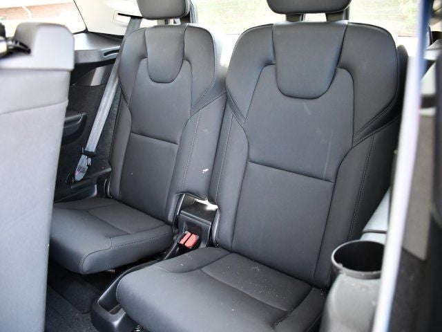 2025 Volvo XC90 Plus