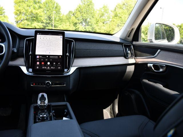 2025 Volvo XC90 Plus