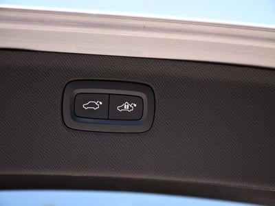 2025 Volvo XC90 Plus
