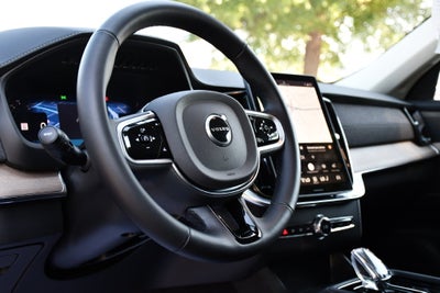 2026 Volvo XC90 Plus