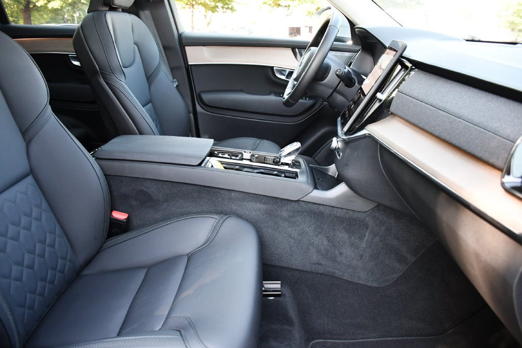 2026 Volvo XC90 Plus