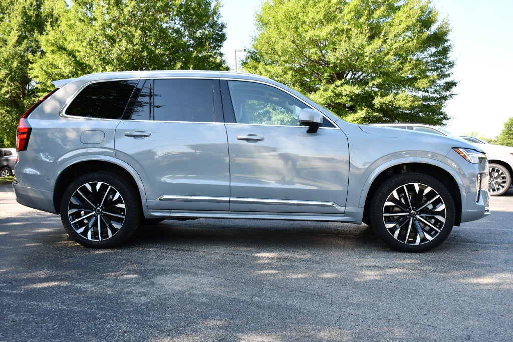 2026 Volvo XC90 Plus