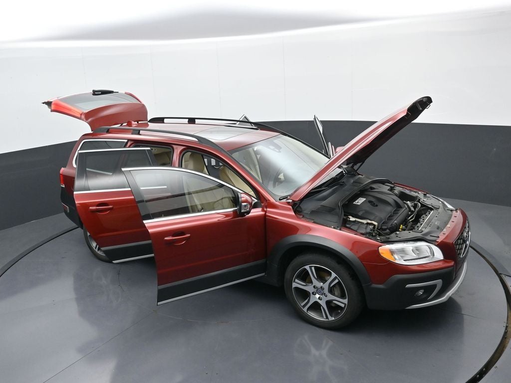 2015 Volvo XC70 T6