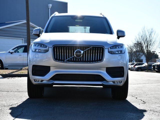 2022 Volvo XC90 Momentum