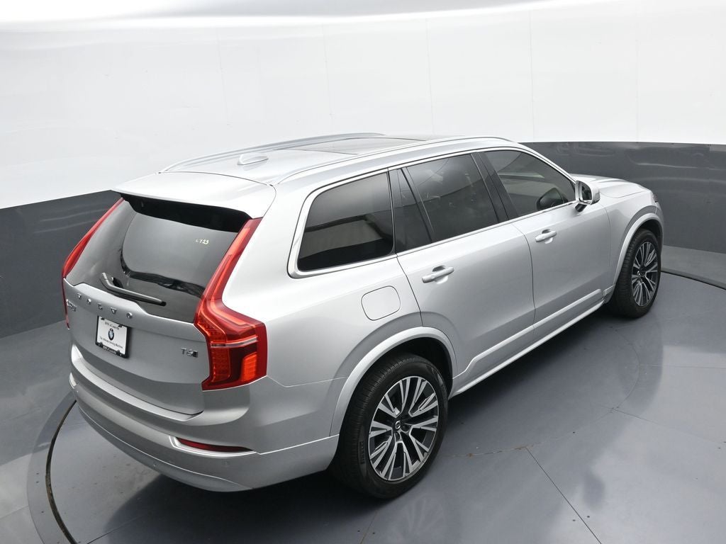 2022 Volvo XC90 Momentum