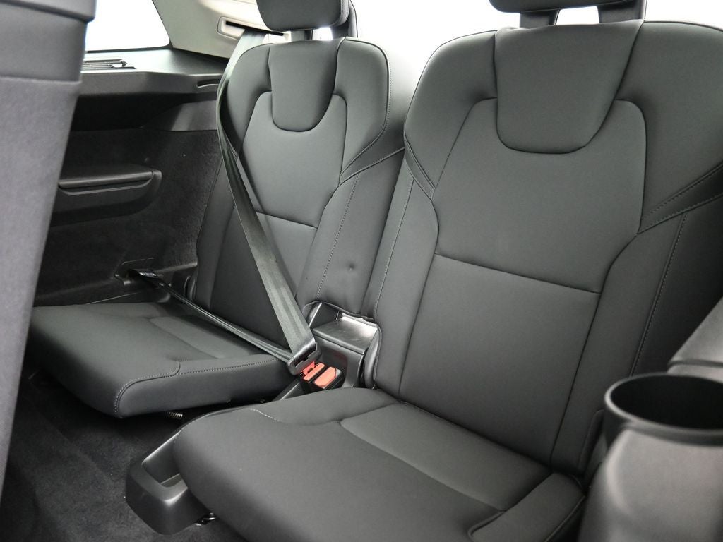 2025 Volvo XC90 Plus