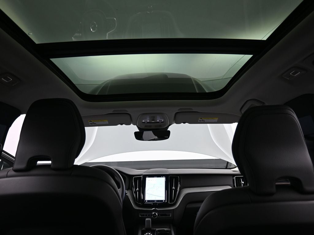 2025 Volvo XC60 Plus