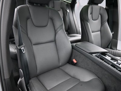 2025 Volvo XC60 Plus