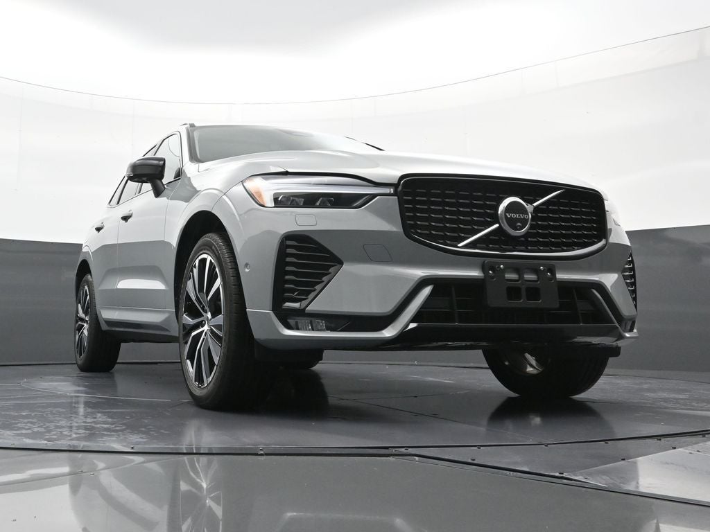 2025 Volvo XC60 Plus