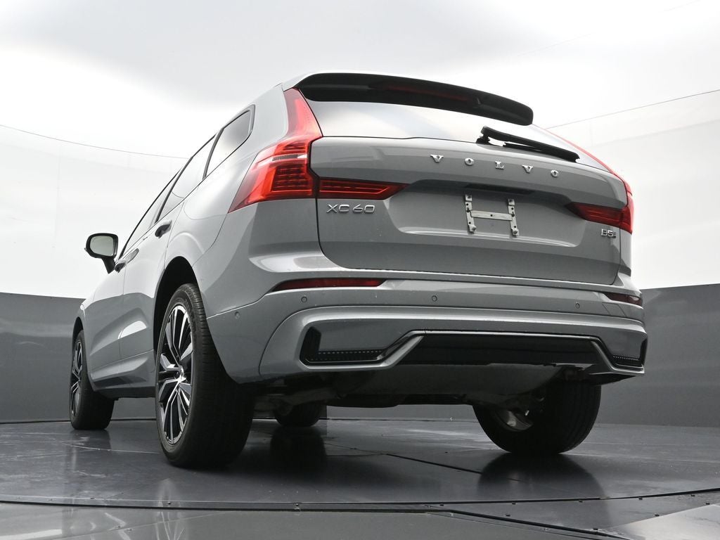 2025 Volvo XC60 Plus