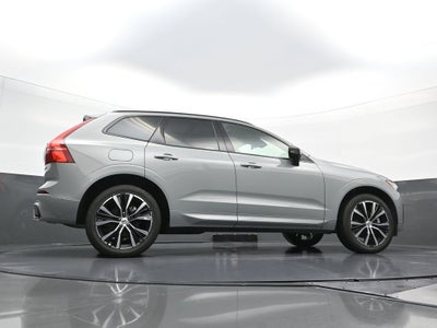 2025 Volvo XC60 Plus