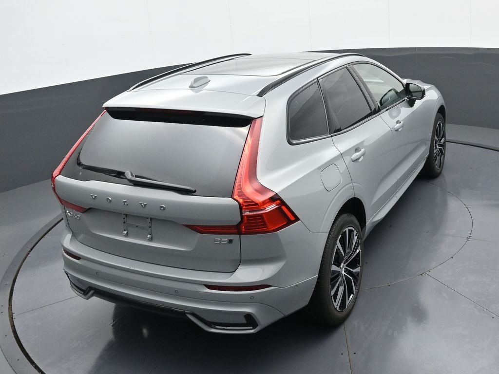 2025 Volvo XC60 Plus