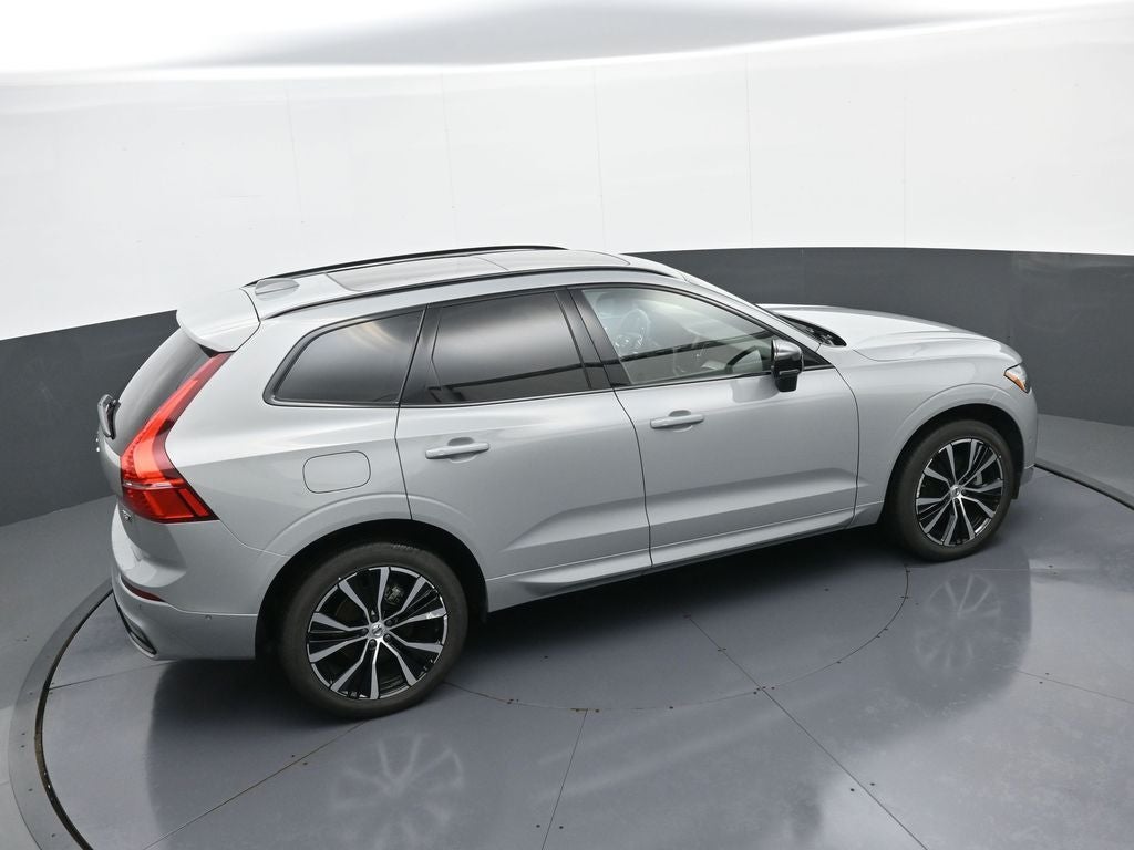 2025 Volvo XC60 Plus