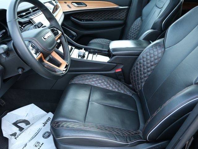 2024 Jeep Grand Cherokee Summit