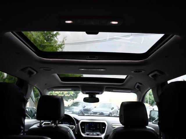 2020 GMC Acadia SLT