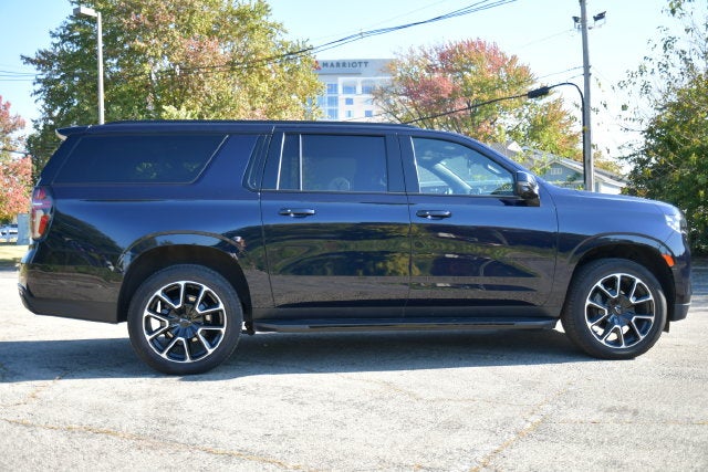 2024 Chevrolet Suburban RST