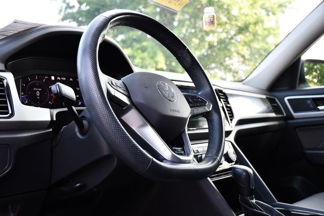 2022 Volkswagen Atlas 3.6L V6 SEL R-Line