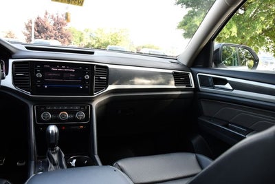 2022 Volkswagen Atlas 3.6L V6 SEL R-Line