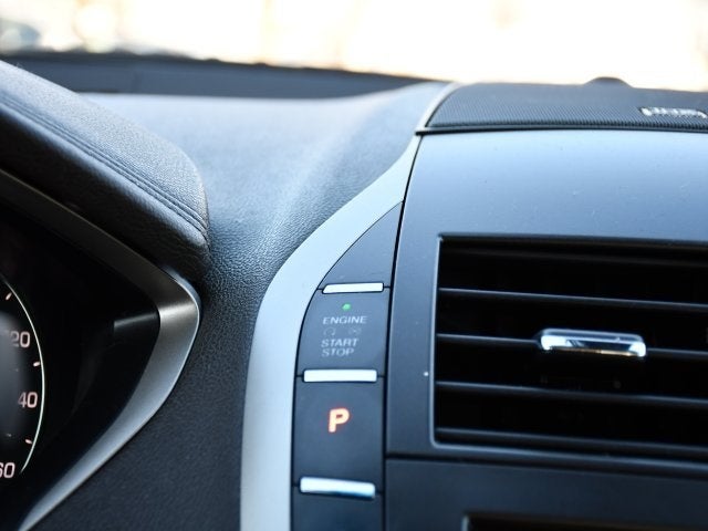 2014 Lincoln MKZ Base