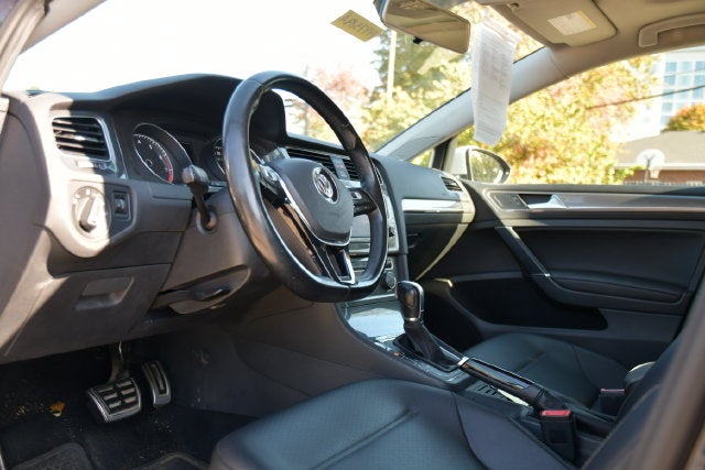 2017 Volkswagen Golf Alltrack TSI SE 4Motion
