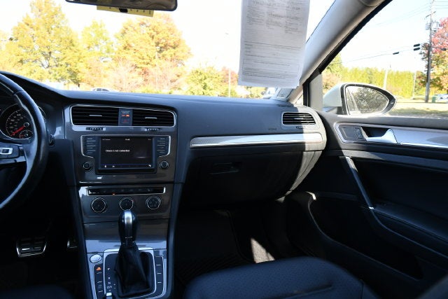 2017 Volkswagen Golf Alltrack TSI SE 4Motion