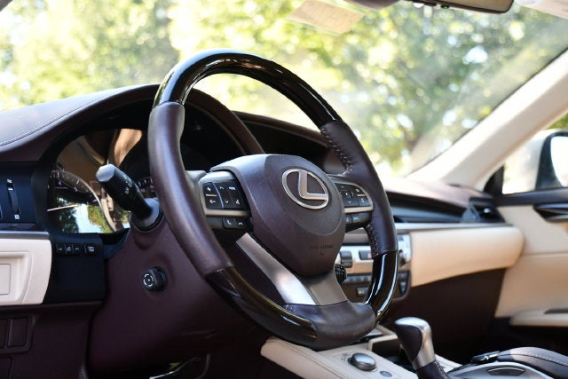 2017 Lexus ES 350