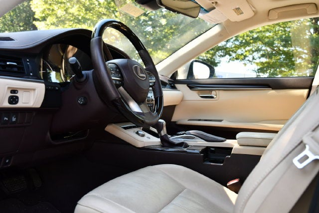 2017 Lexus ES 350