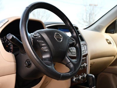 2020 Nissan Pathfinder Platinum