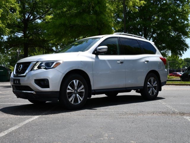 2017 Nissan Pathfinder SL