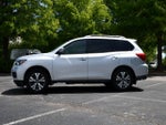 2017 Nissan Pathfinder SL