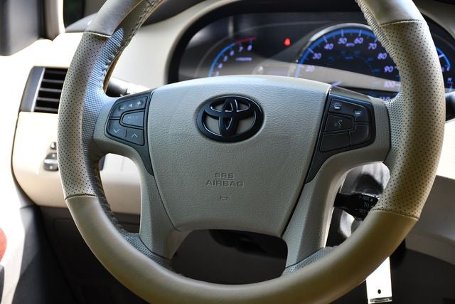2013 Toyota Sienna XLE 8 Passenger
