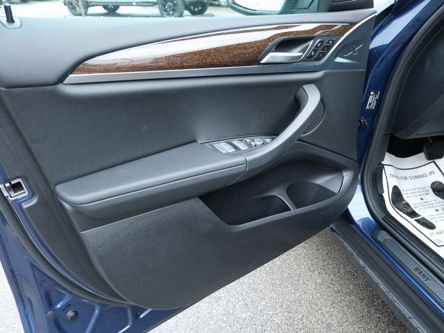 2025 BMW X4 xDrive30i