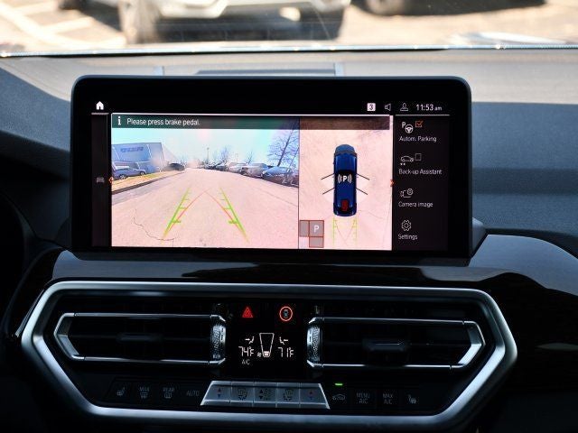 2025 BMW X4 xDrive30i