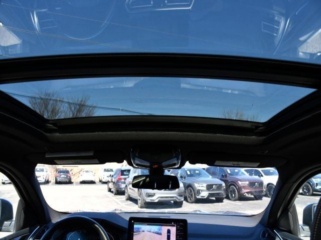 2025 BMW X4 xDrive30i