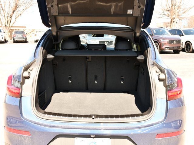 2025 BMW X4 xDrive30i
