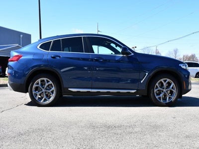 2025 BMW X4 xDrive30i