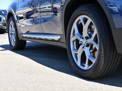 2025 BMW X4 xDrive30i