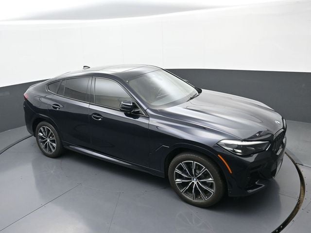 2022 BMW X6 xDrive40i