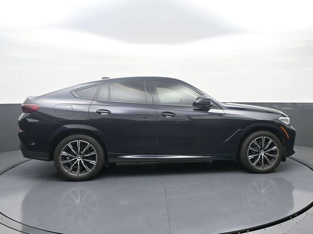 2022 BMW X6 xDrive40i