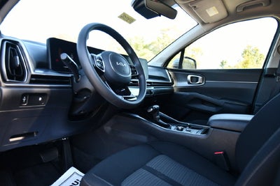 2025 Kia Sorento LX