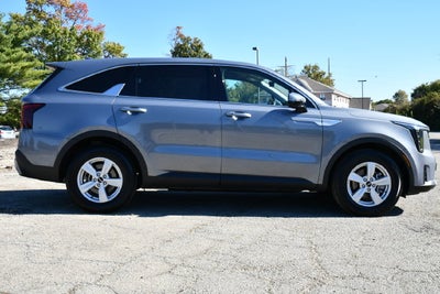 2025 Kia Sorento LX