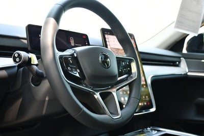 2025 Volvo EX90 Twin Motor Performance Ultra 6-Seater